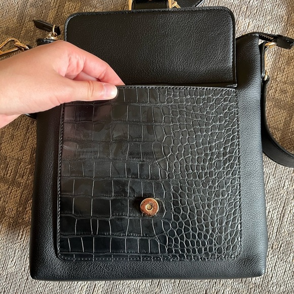 “Espe” crossbody bag.  Black. Vegan. - Picture 5 of 8